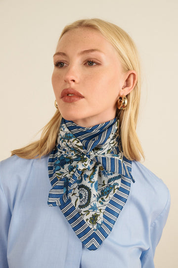 Amelia Scarf - Maria de la Orden