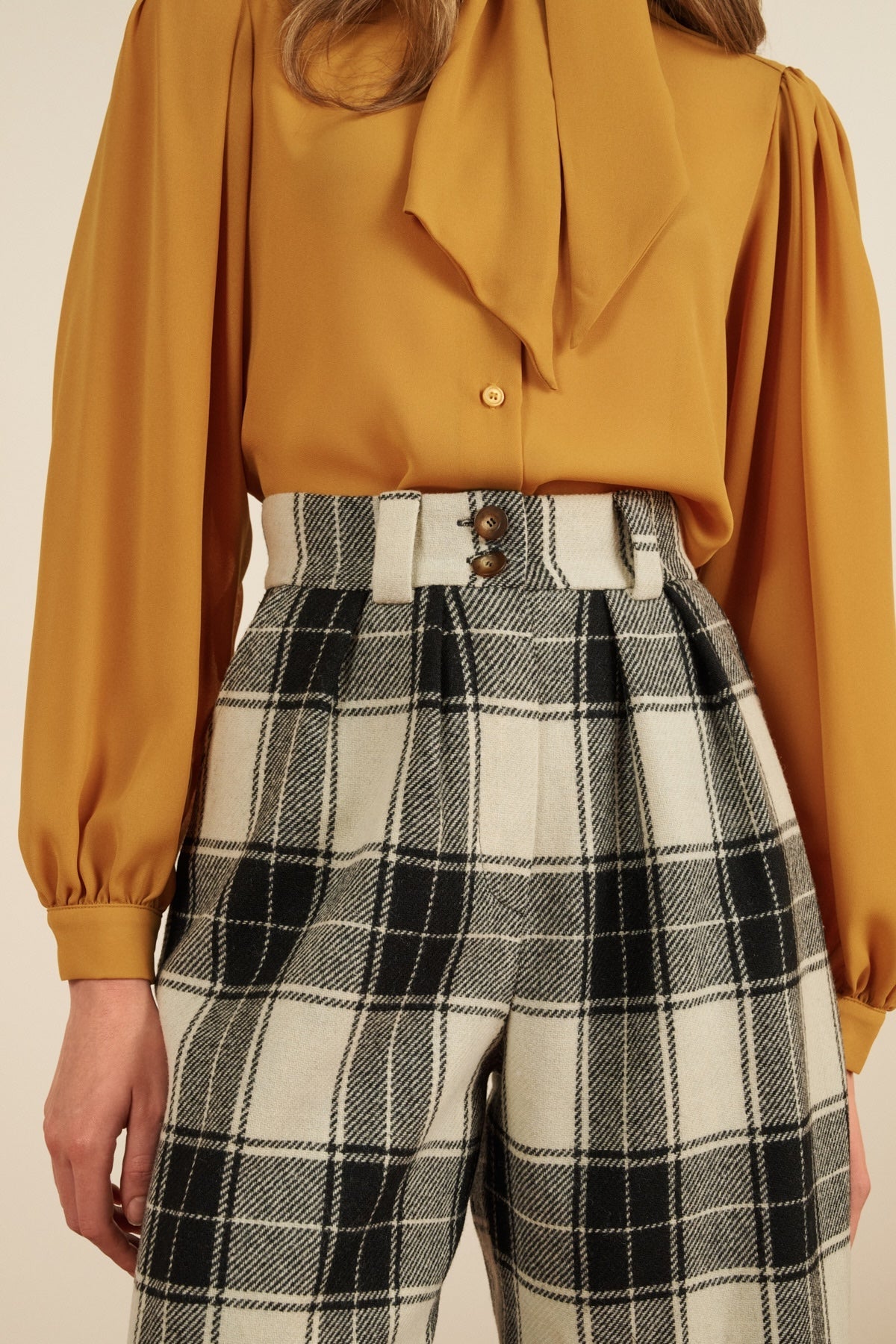 Maria de la Orden | Chesnut Pants B&W Checks display picture 1