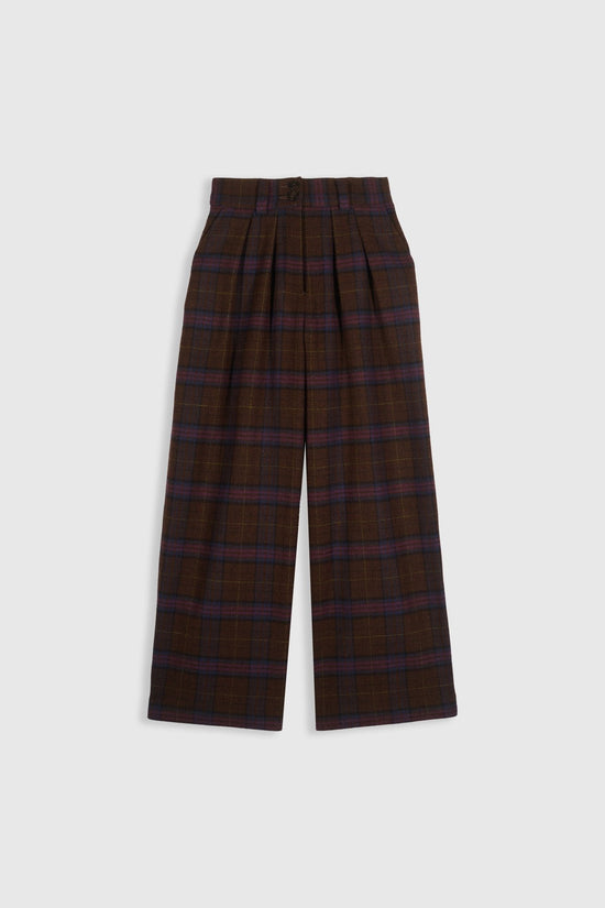 Chesnut chocolate check pleated pants offering modern silhouette in responsible Spanish design