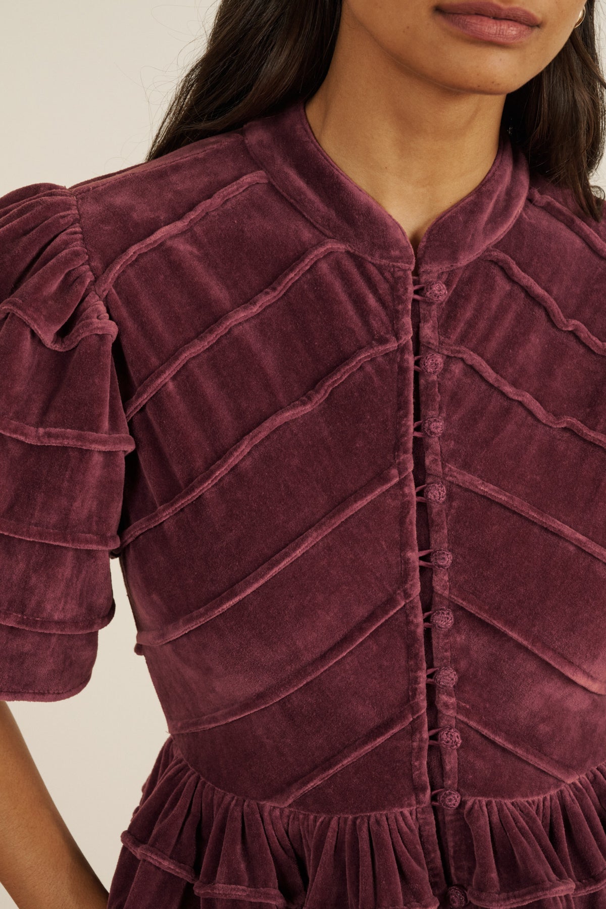 burgundy velvet dress windsor Windsor Asymmetrical Burgundy Velvet Body Con Dress Women's Size Small
