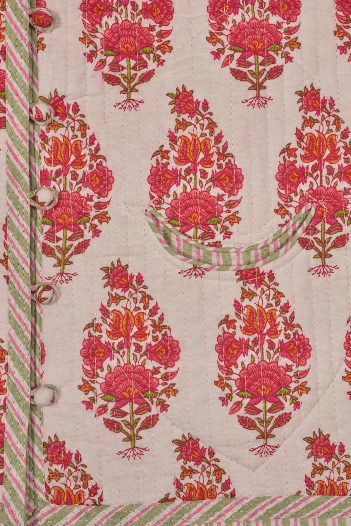 Maria de la Orden | Giverni Vest Pink Flowers