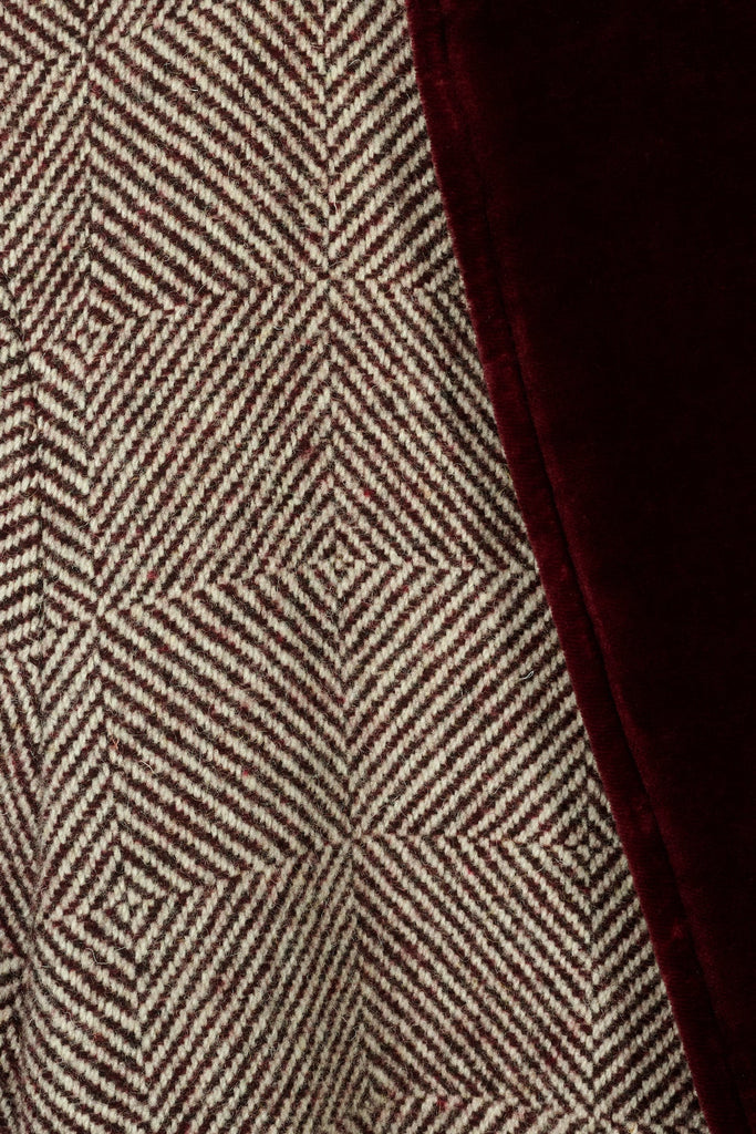 Grape Coat - Maria de la Orden