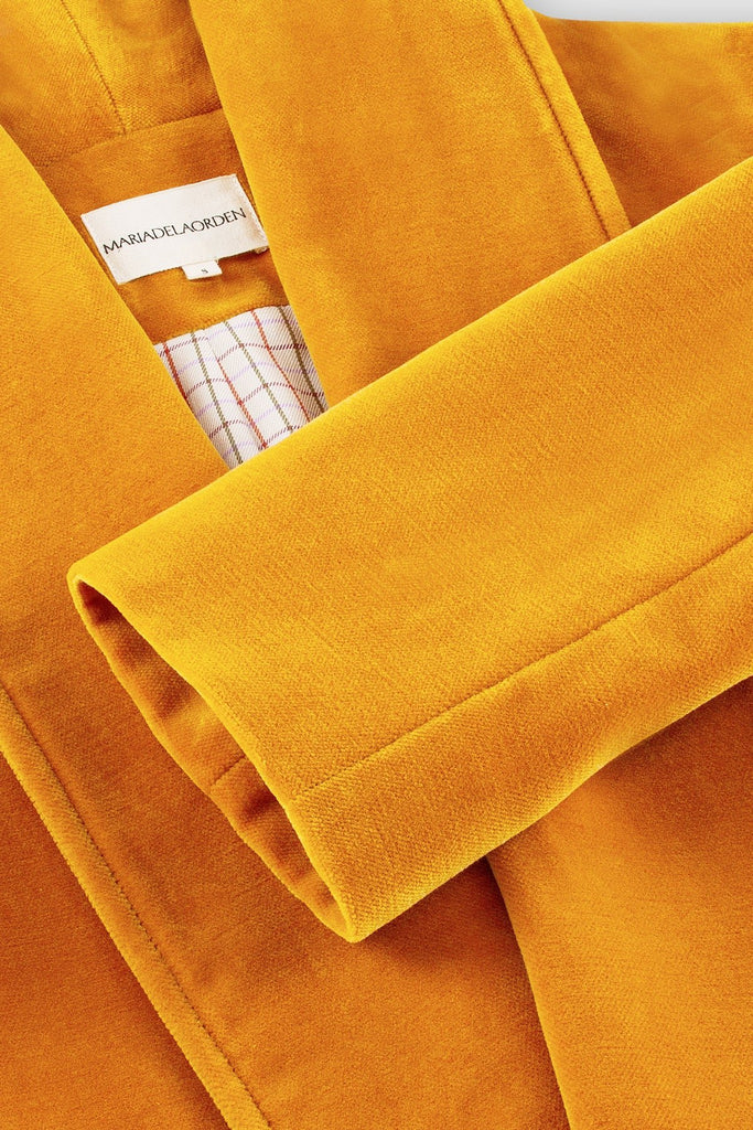 Grape Coat - Maria de la Orden