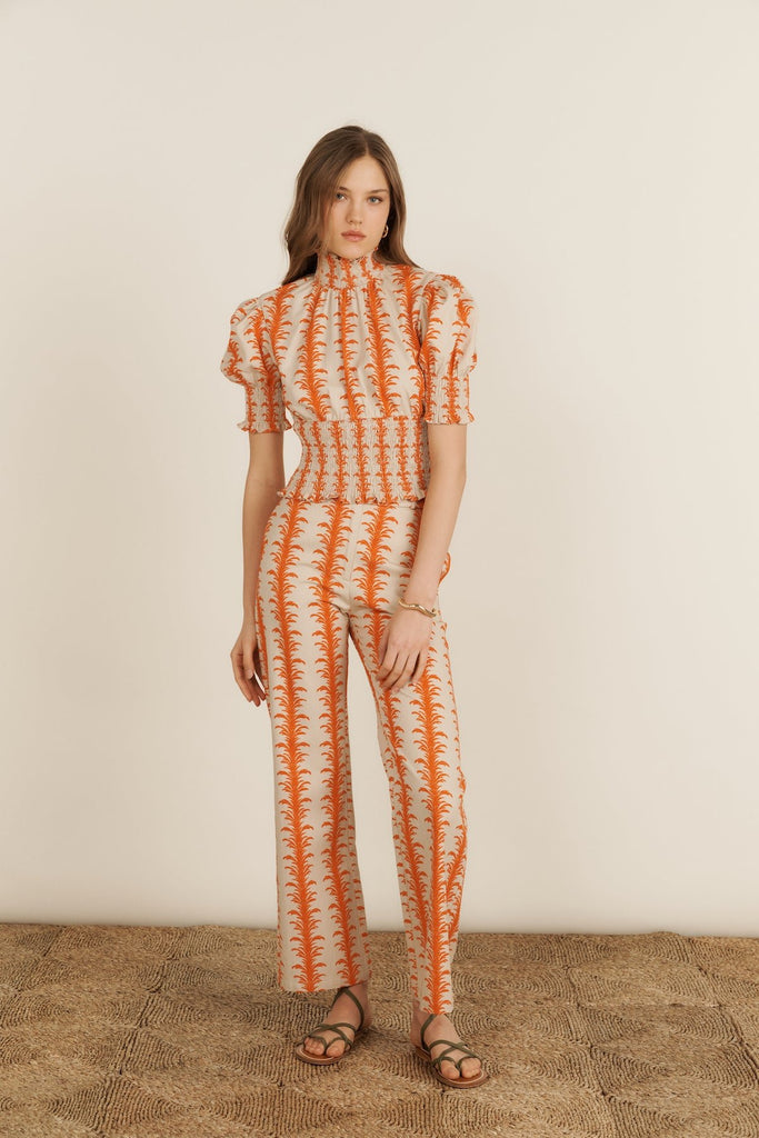 Hay Pants - Maria de la Orden