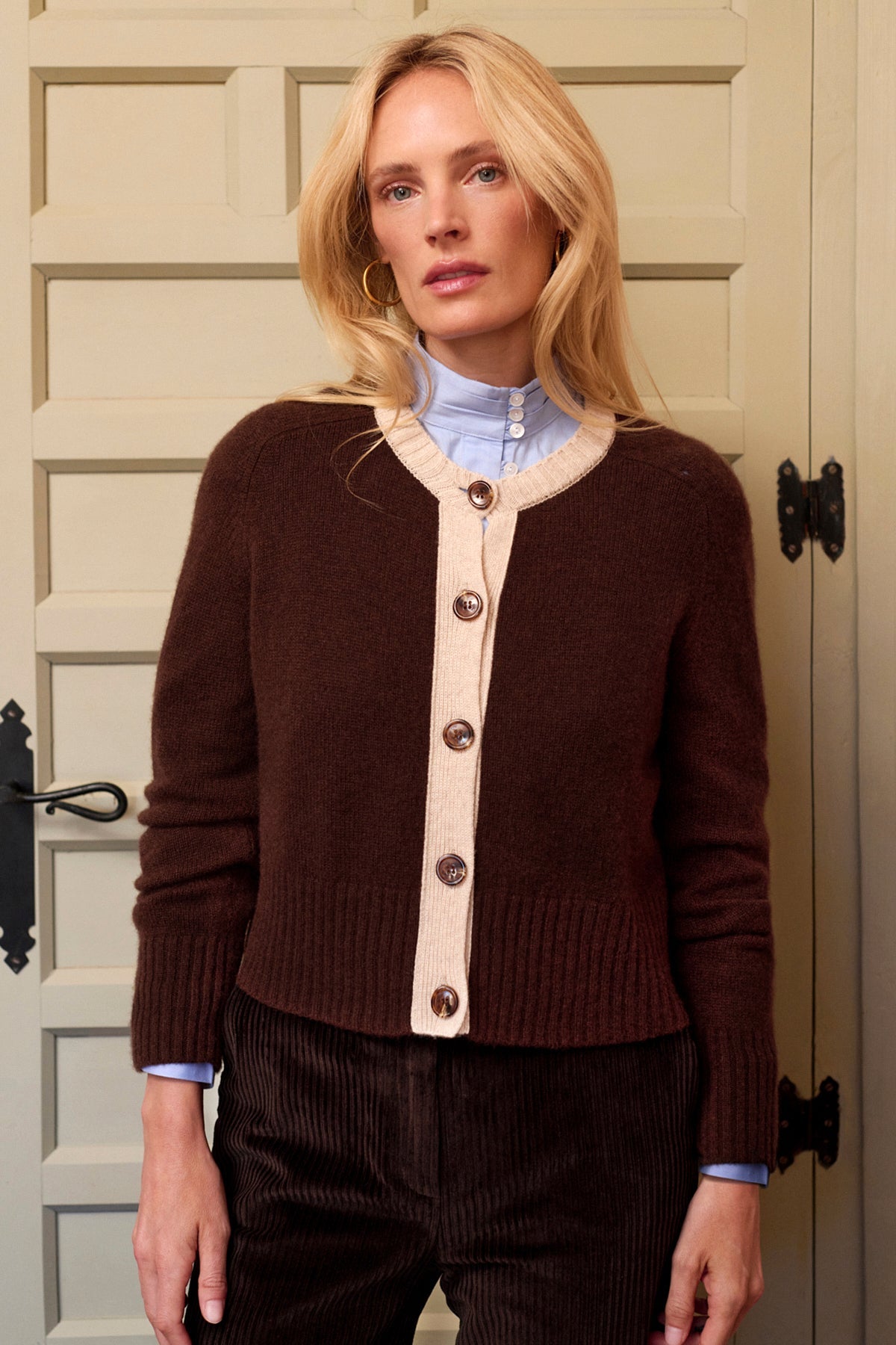 Leti Cashmere Cardigan in Sage and Miel | Maria de la Orden