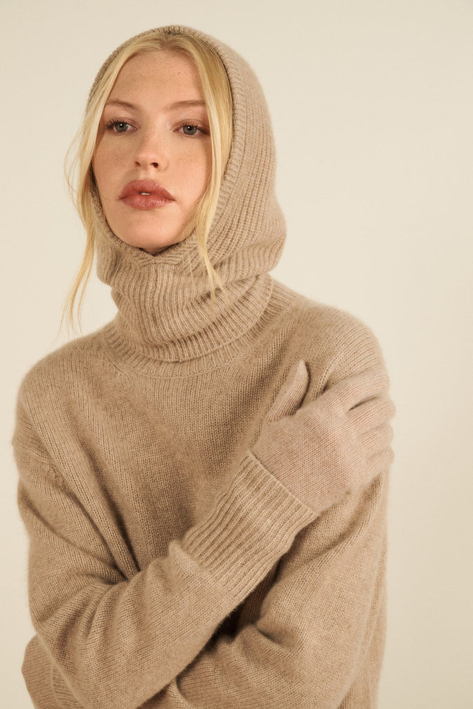 Martini Gloves - Maria de la Orden