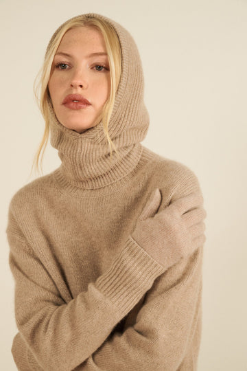 Martini Gloves - Maria de la Orden