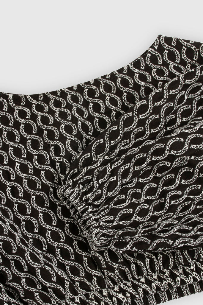 Muna Top - Maria de la Orden